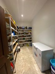 Venta o Alquiler de Casa en Los Laureles - SM1272 en San Rafael, Escazú, San José — $980,000 - Foto 5 de 48