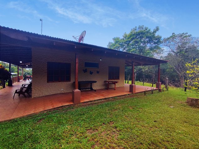 VENTA DE QUINTA LABRADOR, SAN MATEO, ALAJUELA. in San Mateo, Alajuela — $340,000 - Photo 3 of 35