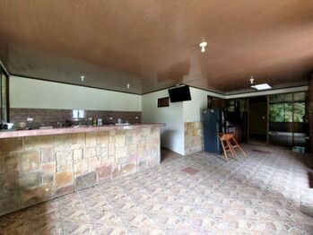 Se vende casa con amplio lote de 1,993m2 en San Rafael Heredia 25-1806 en Ángeles, San Rafael, Heredia — 250 000 000 ₡ - Foto 5 de 22