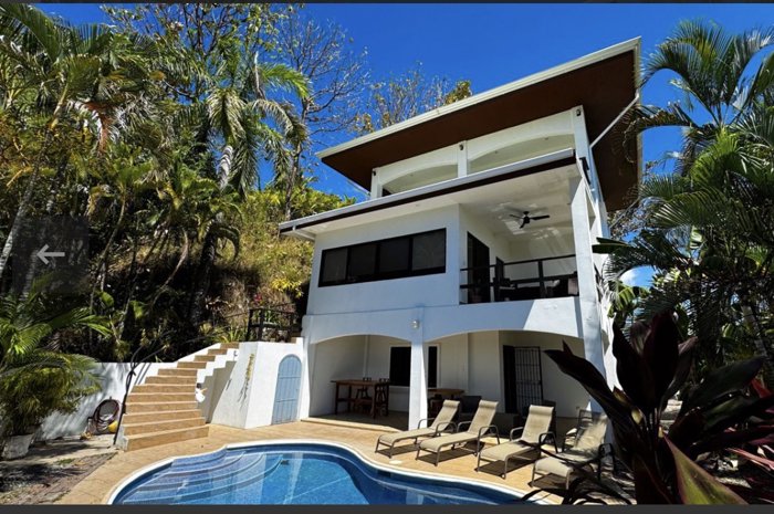 Casa venta-Surfside Villa  Multifamiliar, Playa Hermosa, Jaco en Jacó, Garabito, Puntarenas — $770,000 - Foto 1 de 48
