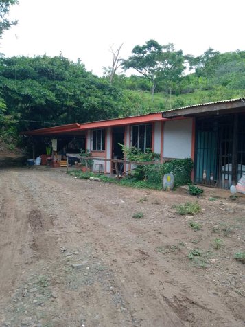 Excelente Propiedad en Atenas en San Isidro, Atenas, Alajuela — ₡ 160 000 000 - Foto 3 de 18