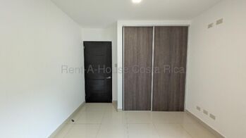 ¡Invertí o viví con comodidad cerca de Escazú! Apartamento en venta #26-1962 GS in San Felipe, Alajuelita, San José — $159,000 - Photo 5 of 11