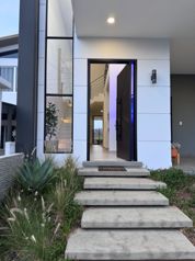 Moderna Casa en Venta - Grecia Alajuela. in Grecia, Alajuela — $397,000 - Photo 2 of 23