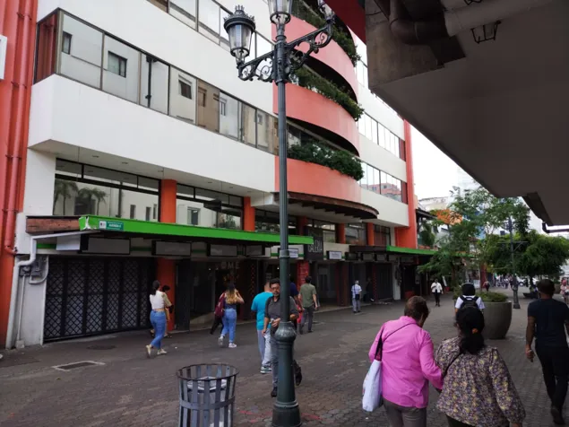 COMMERCIAL SPACE FOR RENT, SAN JOSE, AVENIDA CENTRAL. in Carmen, San José — $5,900 - Photo 3 of 10