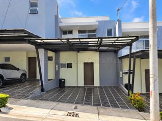 Venta de Hermosa Casa en Santo Domingo de Heredia 27-884 en San Miguel, Santo Domingo, Heredia — 110 000 000 ₡ - Foto 2 de 14