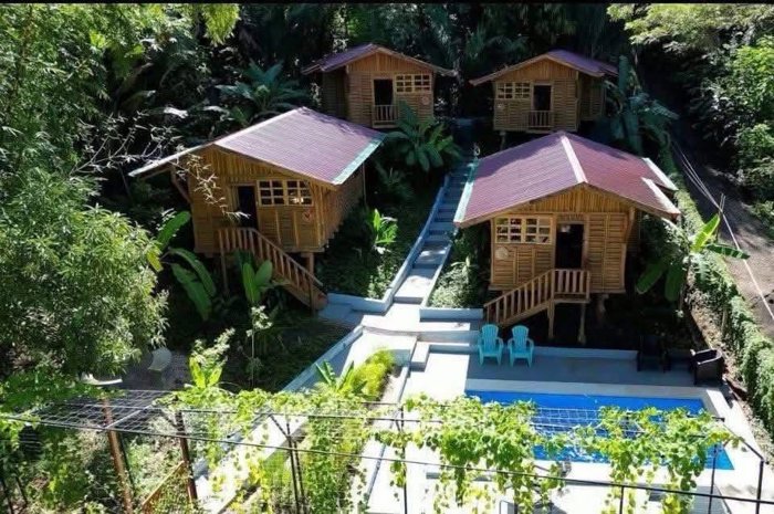 4 CABINAS CON PISCINA CERCA DE PLAYA SÁMARA in Sámara, Nicoya, Guanacaste — $340,000