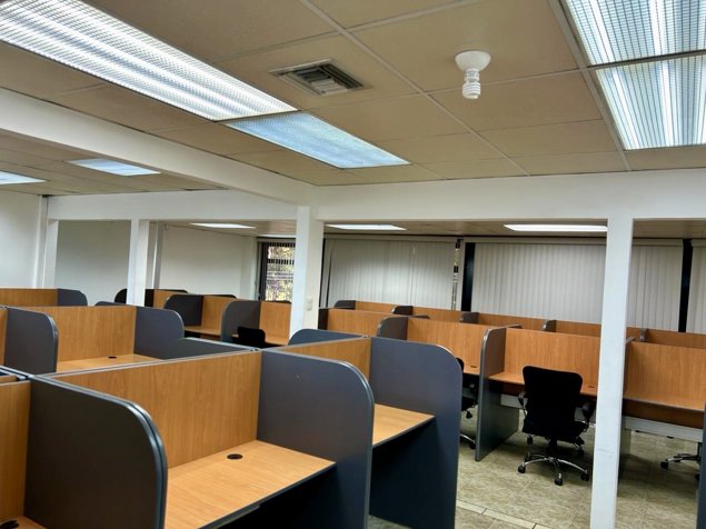 Rohrmoser, inversionistas, se vende oficina alquilada in Pavas, San José — $550,000