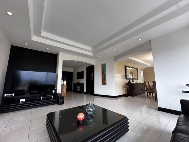 Apartment for sale in San Rafael de Escazú, Costa Rica en San Rafael, Escazú, San José — $350,000