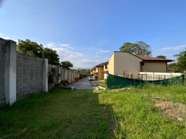 Venta de Lote en Río Oro-Santa Ana. RAH 26-1798 in Santa Ana, San José — $230,000