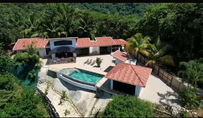 Un Oasis en el Corazón de Guanacaste en Hojancha, Guanacaste — $1,200,000 - Foto 2 de 57