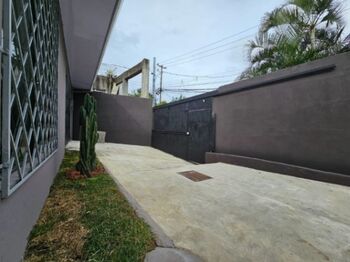 VENDO CASA EN SAN RAFAEL DE ESCAZÚ. in San Rafael, Escazú, San José — $250,000 - Photo 5 of 12