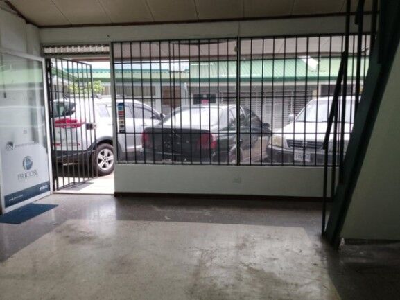 Venta de Local Comercial en El Carmen, San José. RAH 26-995 in Carmen, San José — $110,000