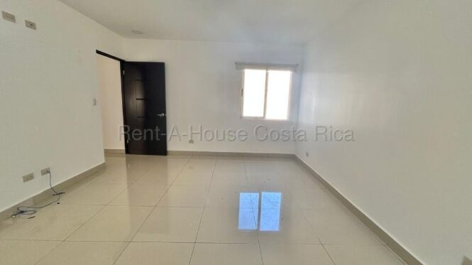 Alquiler de Apartamento en Alajuelita-San Felipe, San José. RAH 26-1572 in San Felipe, Alajuelita, San José — $1,150