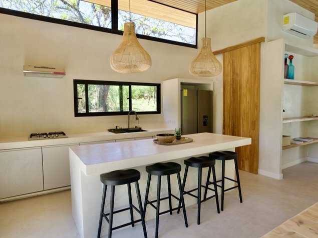Casa Moderna de Lujo en Comunidad Orgánica in Cóbano, Puntarenas — $695,000 - Photo 3 of 19