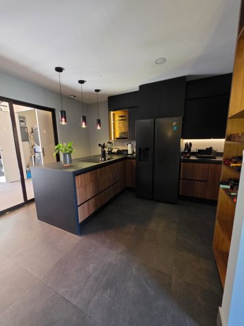 Vendo hermosa casa condominio La Floresta Concepción Tres Rios en Concepción, La Unión, Cartago — $295,000 - Foto 2 de 36