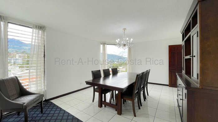 Alquiler de Apartamento Amplio en Escazú #27-313 GS en San Rafael, Escazú, San José — $2,200