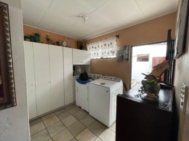 VENDO CASA EN ZAPOTE, SAN JOSÉ. en Zapote, San José — $368,000 - Foto 2 de 20