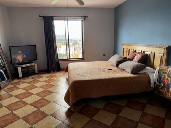 Venta de Casa en San Rafael de Escazú. RAH 26-1085 en San Rafael, Escazú, San José — $540,000