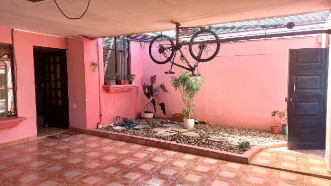 Se vende casa en San Vicente Moravia 25-1770 en San Vicente, Moravia, San José — $260,000
