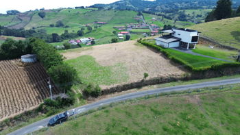 Se vende Lote Palmira Zarcero 1,082m2 en Palmira, Zarcero, Alajuela — 60 000 000 ₡ - Foto 2 de 5