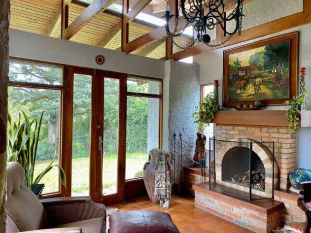 Venta de Casa en San Rafael, Escazú. RAH 25-1835 en San Rafael, Escazú, San José — $800,000