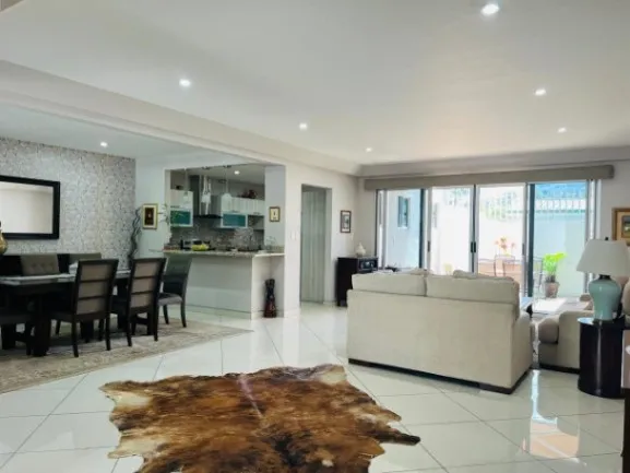 MLS-26-1123 VENTA HERMOSA CASA ESCAZU SAN JOSE in Escazú, San José — $320,000