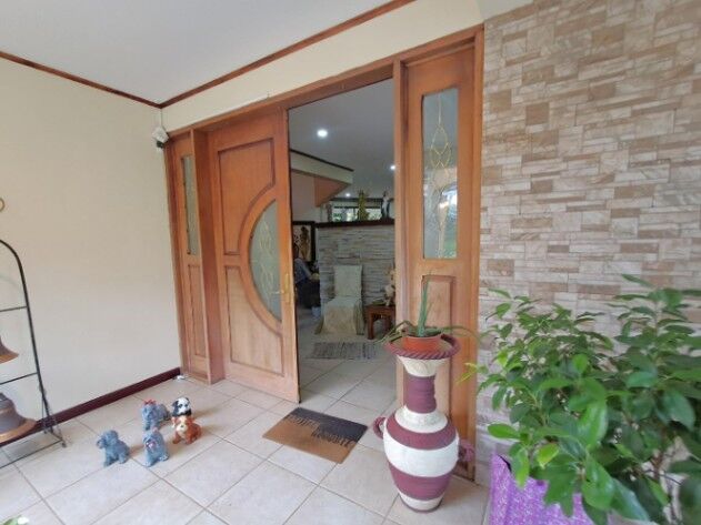 Venta de Casa en San Rafael de Heredia. RAH 25-1819 en San Rafael, Heredia — $975,000