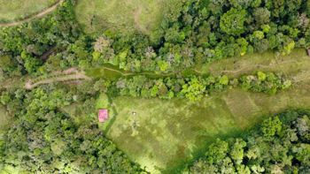 Refugio de Montaña de 72 Hectáreas en Cajón, Pérez Zeledón, San José — $1,200,000 - Foto 4 de 24