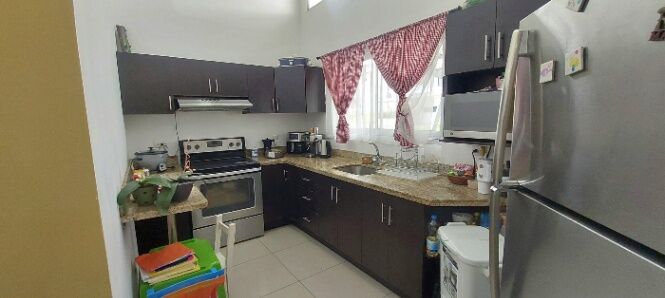 Venta de casa en San Nicolas Cartago en San Nicolás, Cartago — ₡ 70 000 000 - Foto 2 de 13