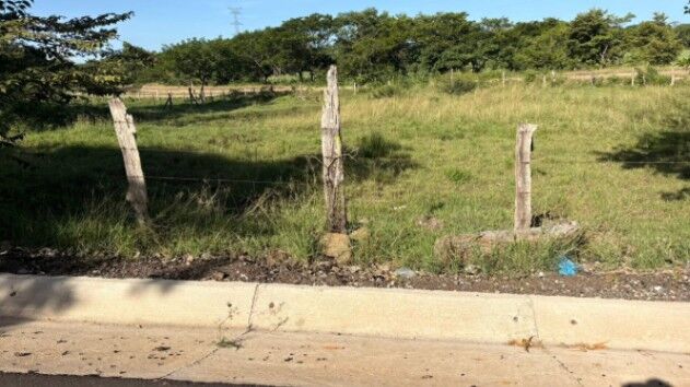 ¡Construya la casa de sus sueños en Guanacaste! en Las Juntas, Abangares, Guanacaste — ₡ 6 450 000