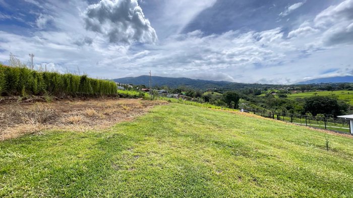 Lot for Sale in San Isidro de Grecia, Alajuela in Mercedes, Atenas, Alajuela — ₡ 80 000 000
