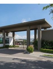 Casa en Condominio, en Heredia     (al)