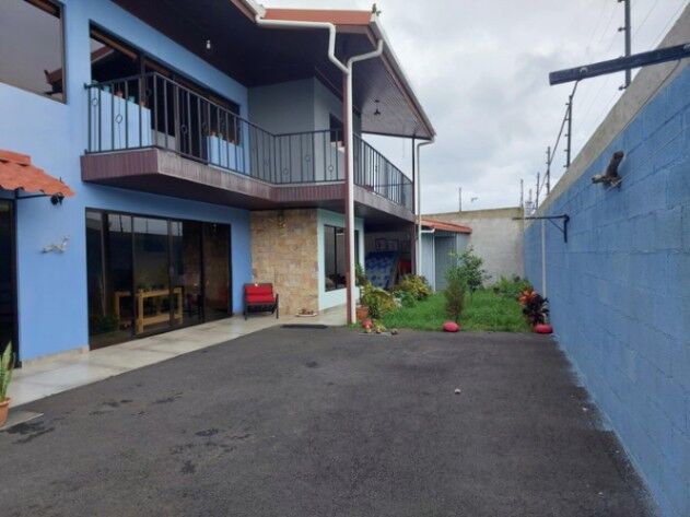 Venta de Casa en San Isidro, Heredia. RAH 25-1326 in San Isidro, Heredia — ₡ 163 000 000