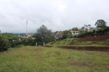 Se vende lote de 4,500m2 con uso UNIVIVIENDA en San Rafael Heredia 24-1552 en Concepción, San Rafael, Heredia — 160 000 000 ₡ - Foto 5 de 10