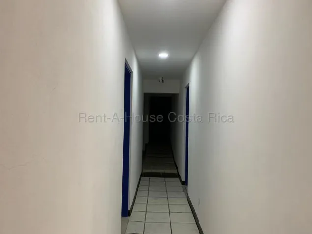 Venta de Edificio en Rohrmoser. RAH 27-722 en Pavas, San José — $650,000 - Foto 2 de 12