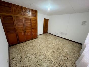 Venta de Casa en El Guarco-El Tejar. RAH 26-2142 en El Tejar, El Guarco, Cartago — 55 000 000 ₡ - Foto 4 de 16