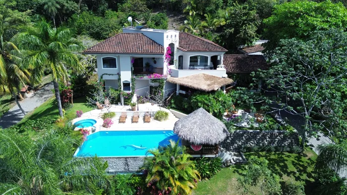 Un oasis de paz y naturaleza en Esparza, Puntarenas in San Rafael, Esparza, Puntarenas — $1,100,000