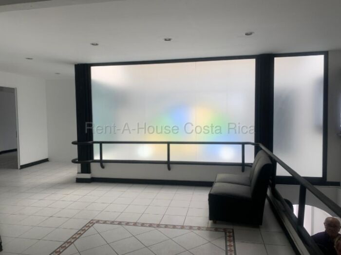 Propiedad comercial en alquiler en Barrio Escalante ideal para oficinas o coworking #26-1626 GS in Carmen, San José — $3,200