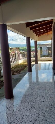 Casa Grecia Centro en Grecia, Alajuela — ₡ 95 000 000