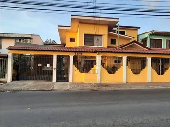 VENTA DE CASA Y DOS APARTAMENTOS CON USO MIXTO, ALAJUELA, SAN RAFAEL