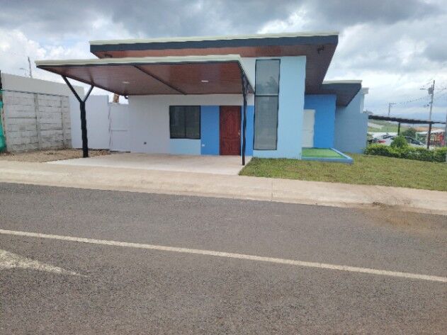 Ideal para personas con teletrabajo en Tacares, Grecia, Alajuela — ₡ 350 000