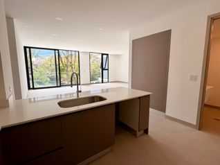 Alquiler Apartamento Nuevo en Escazú | 3 Habitaciones en San Rafael, Escazú, San José — $2,800 - Foto 3 de 11