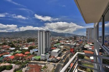 Venta de Apartamento en San Pedro-Montes de Oca. in San Pedro, Montes De Oca, San José — $136,000 - Photo 5 of 14