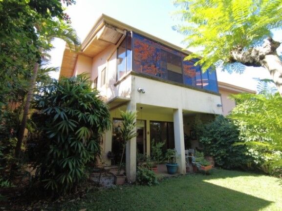 MLS-23-2447 LS VENTA CASA PAVAS SAN JOSE en Pavas, San José — $270,000