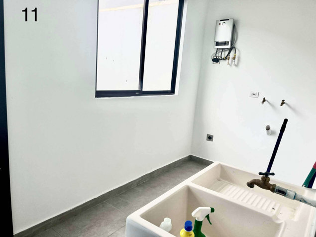 Venta de Casa de dos pisos en San Juan in San Juan, La Unión, Cartago — $240,000