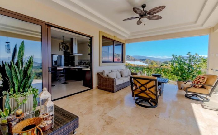 Casa en venta en Atenas, Alajuela en Atenas, Alajuela — $725,000 - Foto 3 de 9