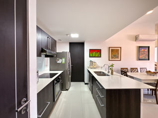 Oportunidad Hermoso Apartamento con Excelente ubicación en Santa Ana in Pozos, Santa Ana, San José — $245,000 - Photo 4 of 22