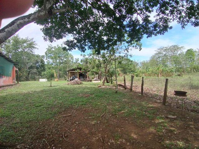 FINCA EN VENTA CON NACIENTE DE AGUA PROPIA Y DOBLE ACCESO COMERCIAL EN CHOMES, PUNTARENAS in Chomes, Puntarenas — ₡ 432 000 000 - Photo 2 of 4