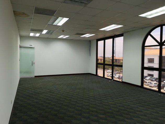 ALQUILER DE OFICINA, SAN JOSÉ, SANTA ANA, PARQUE EMPRESARIAL FORUM en Santa Ana, San José — $8,756