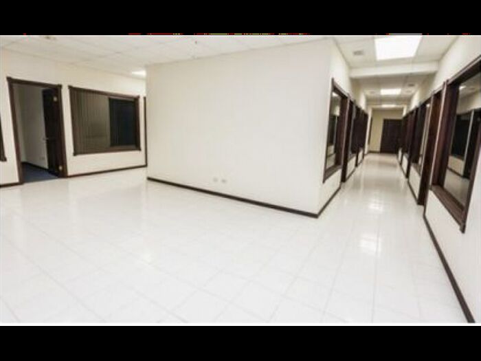 ALQUILER DE OFICINA, HEREDIA, LA AURORA in Heredia — $3,000